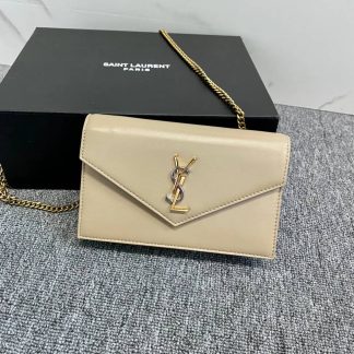 Replica Saint Laurent Uptown Cassandra Leather Wallet on chain