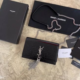 Replica Saint Laurent Kate tassel crocodile-embossed leather chain shoulder bag